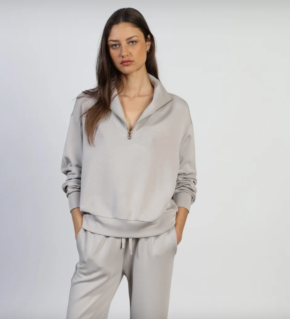 Weekend Half Zip in Heather Grey