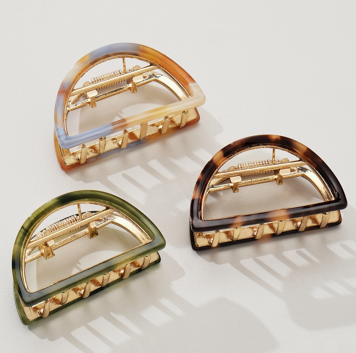 Rosalie Half Moon Clip in 3 colors