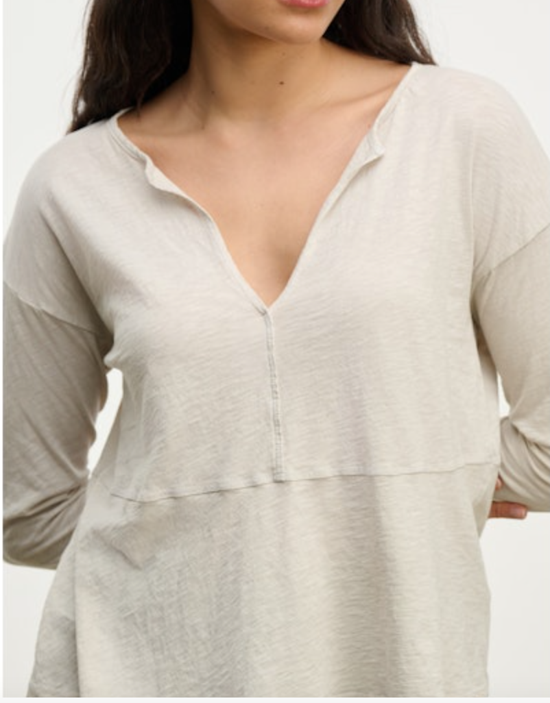 Velvet by Graham & Spencer Vint Top (2 colors)