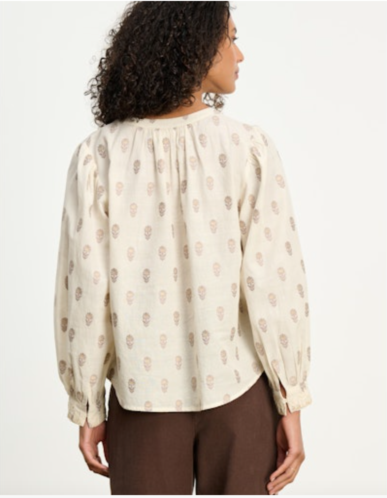 Velvet by Graham & Spencer Ana Top
