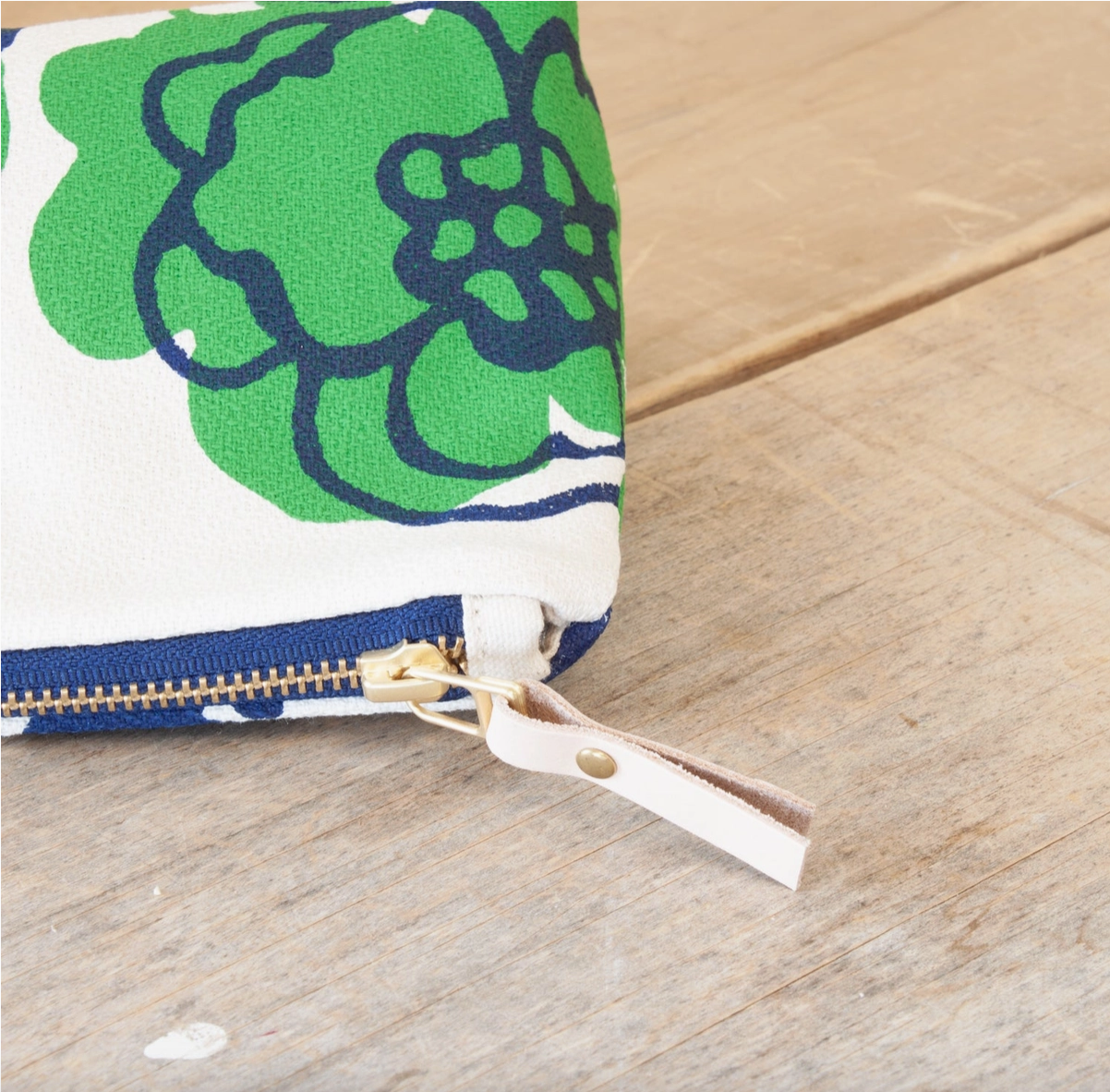 Kelly Hazel Laurel Bag