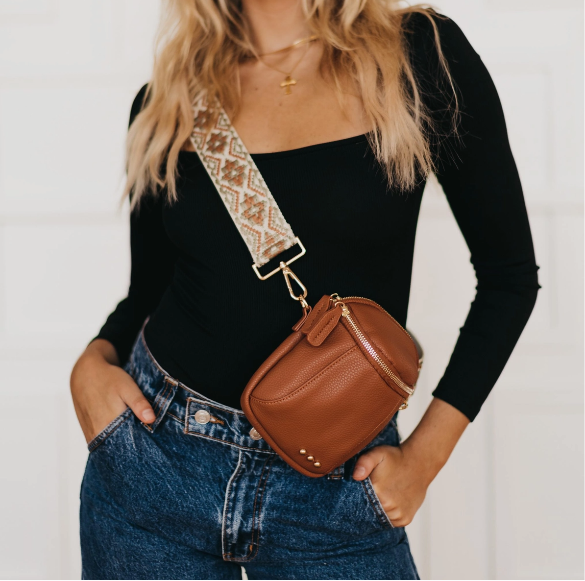 Ellie Crossbody Bag (5 Colors)