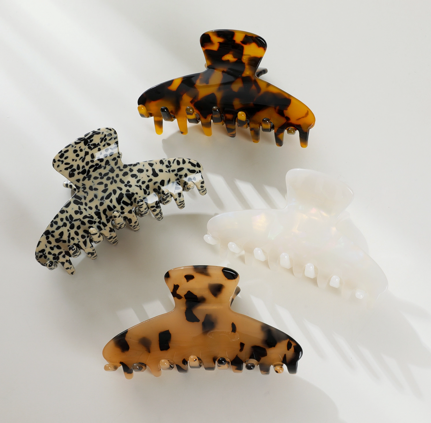 Classic Curved Hair Clip