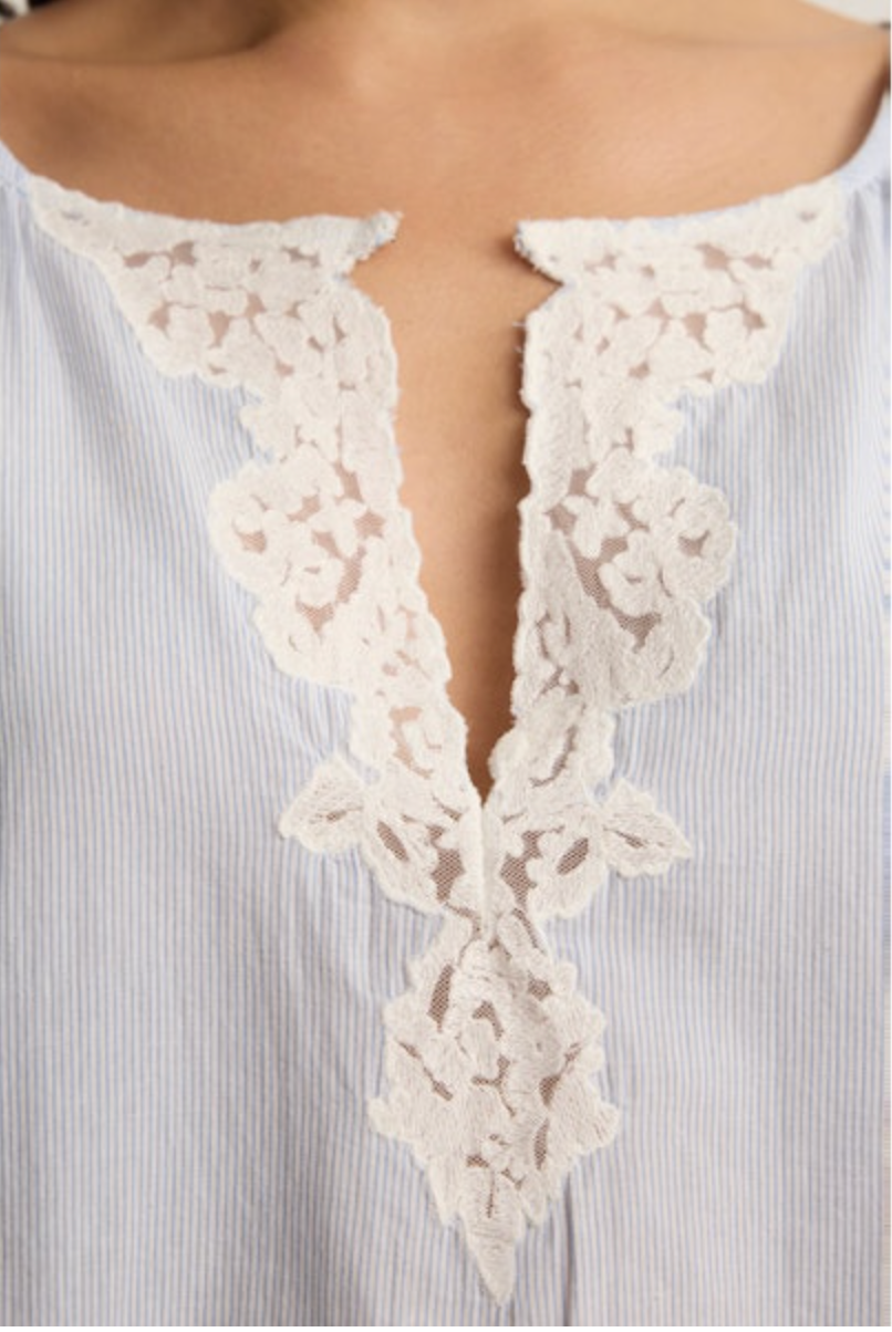 Velvet by Graham & Spencer Penelope Top