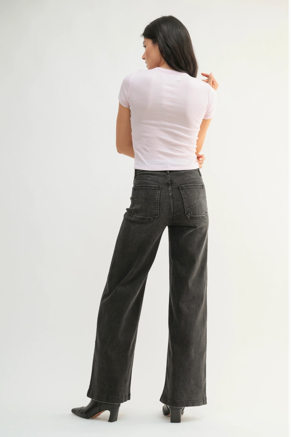 Mini Patch Pocket jean in Washed Black