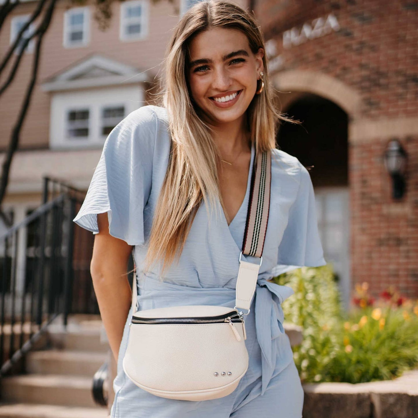 Sutton Cross Body Sling Bag in Cream