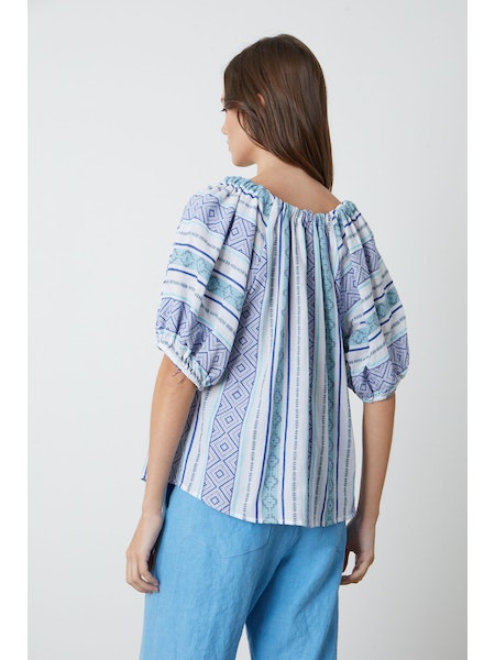 Velvet by Graham & Spencer Kimmy Top in Blue
