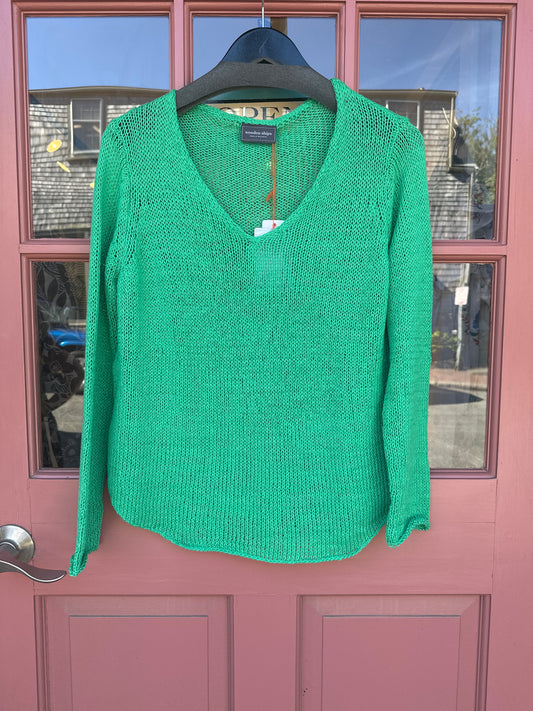 Wooden Ships Cotton Shirt Tail V in Sea Green