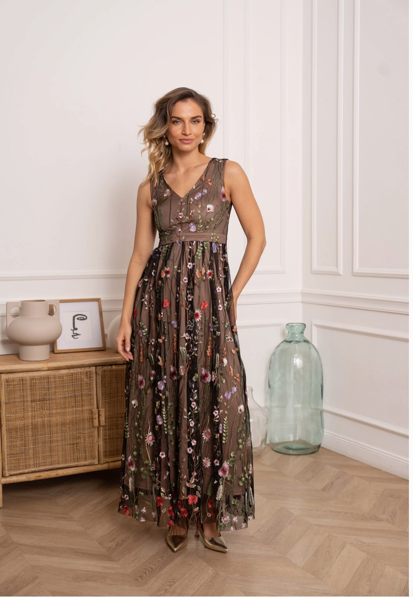 Embroidered Floral Dress Black