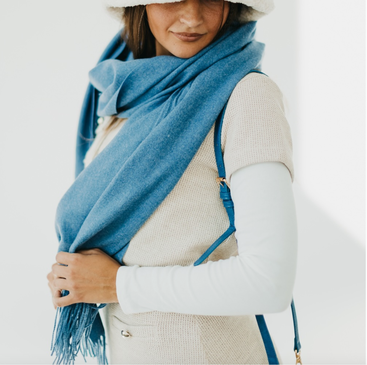 Cozy Cashmere Essential Scarf (4 Colors)