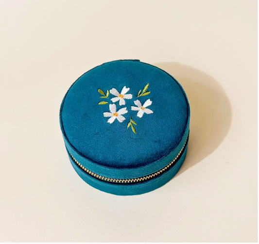 Round Velvet Jewelry Case