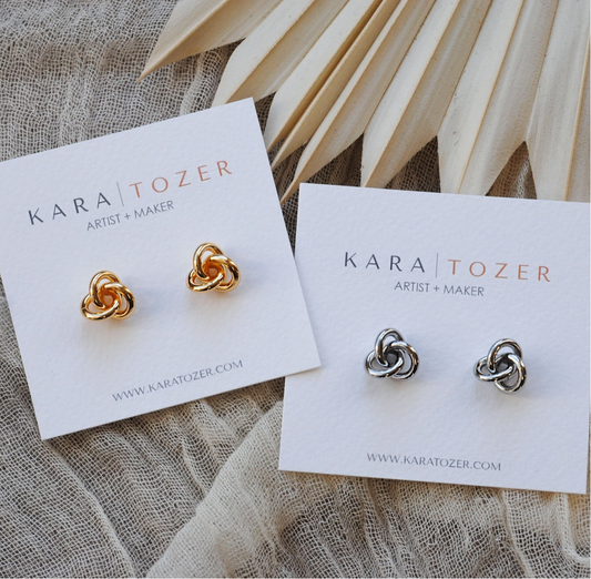 Love Knot Stud Earring (2 colors)