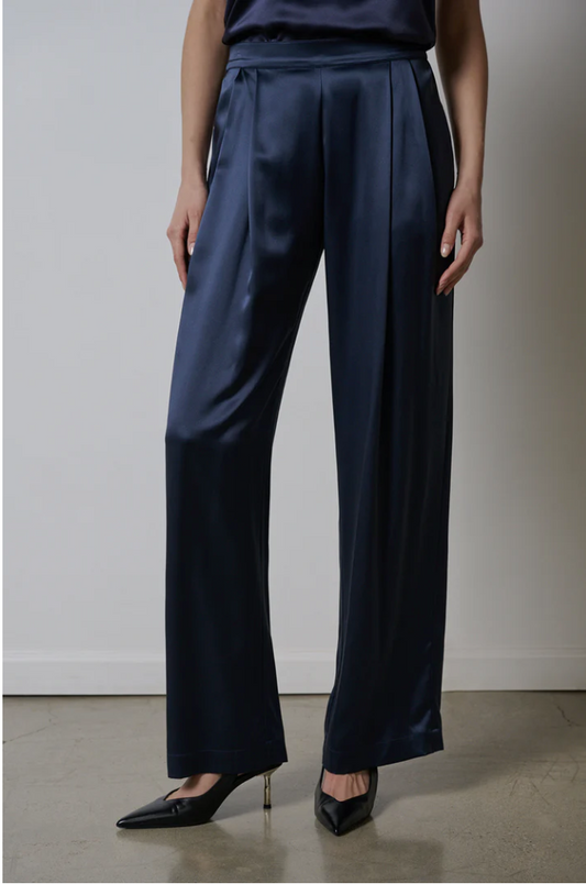 Velvet by Graham & Spencer Livi Pant in Baltic