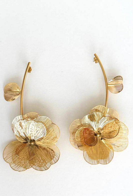 Hanging flower Earring