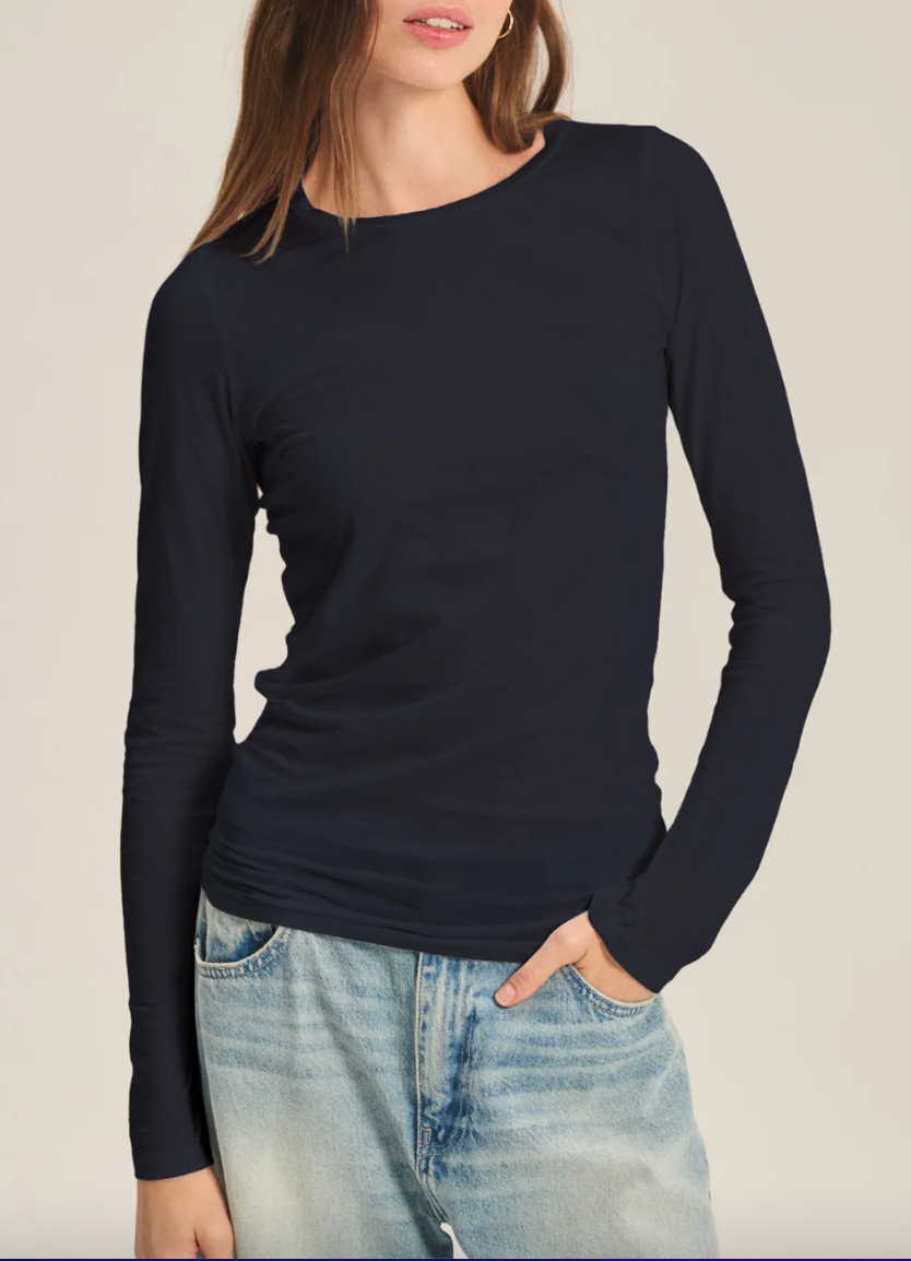 Zofina Long Sleeve Tee in Navy