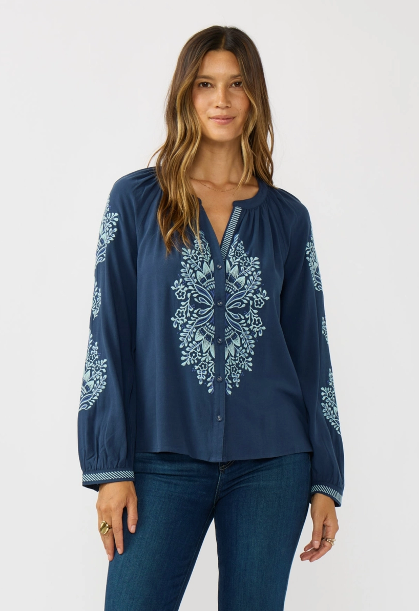 Embroidered Raglan Sleeve Top in Navy