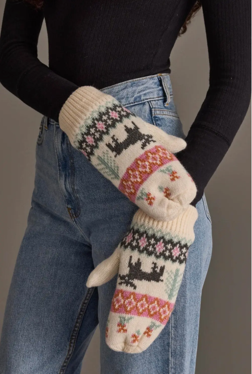 Ivory Deer Print Mittens