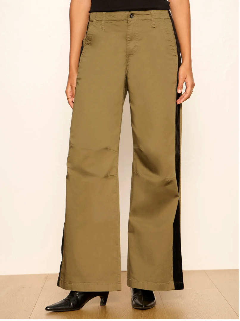 Front Row Pant in Vintage Olive