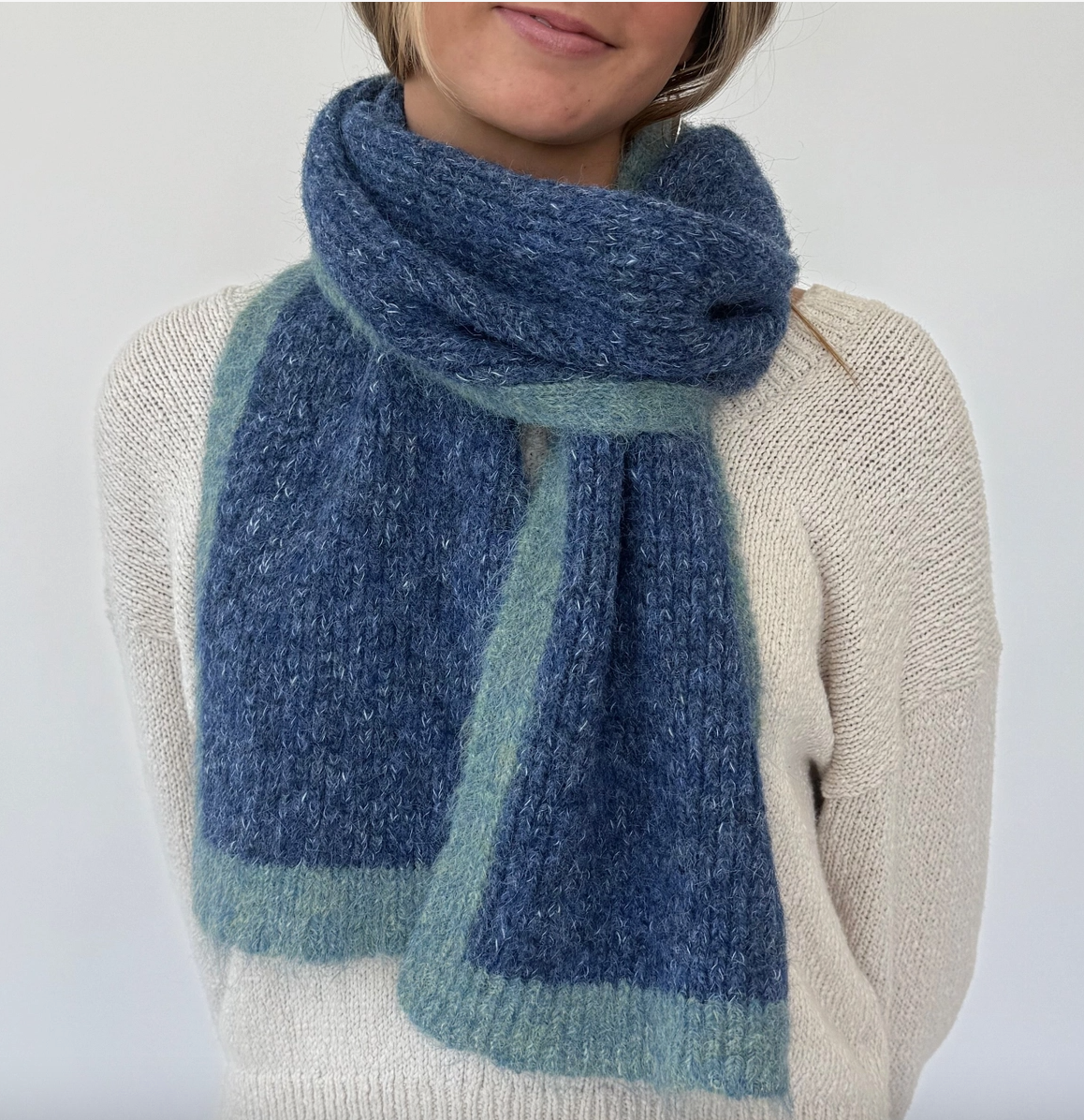 Estelle 2 Tone Scarf in Black or Blue