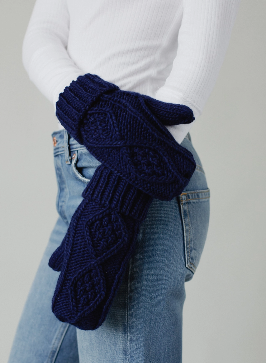 Cable Knit Mittens