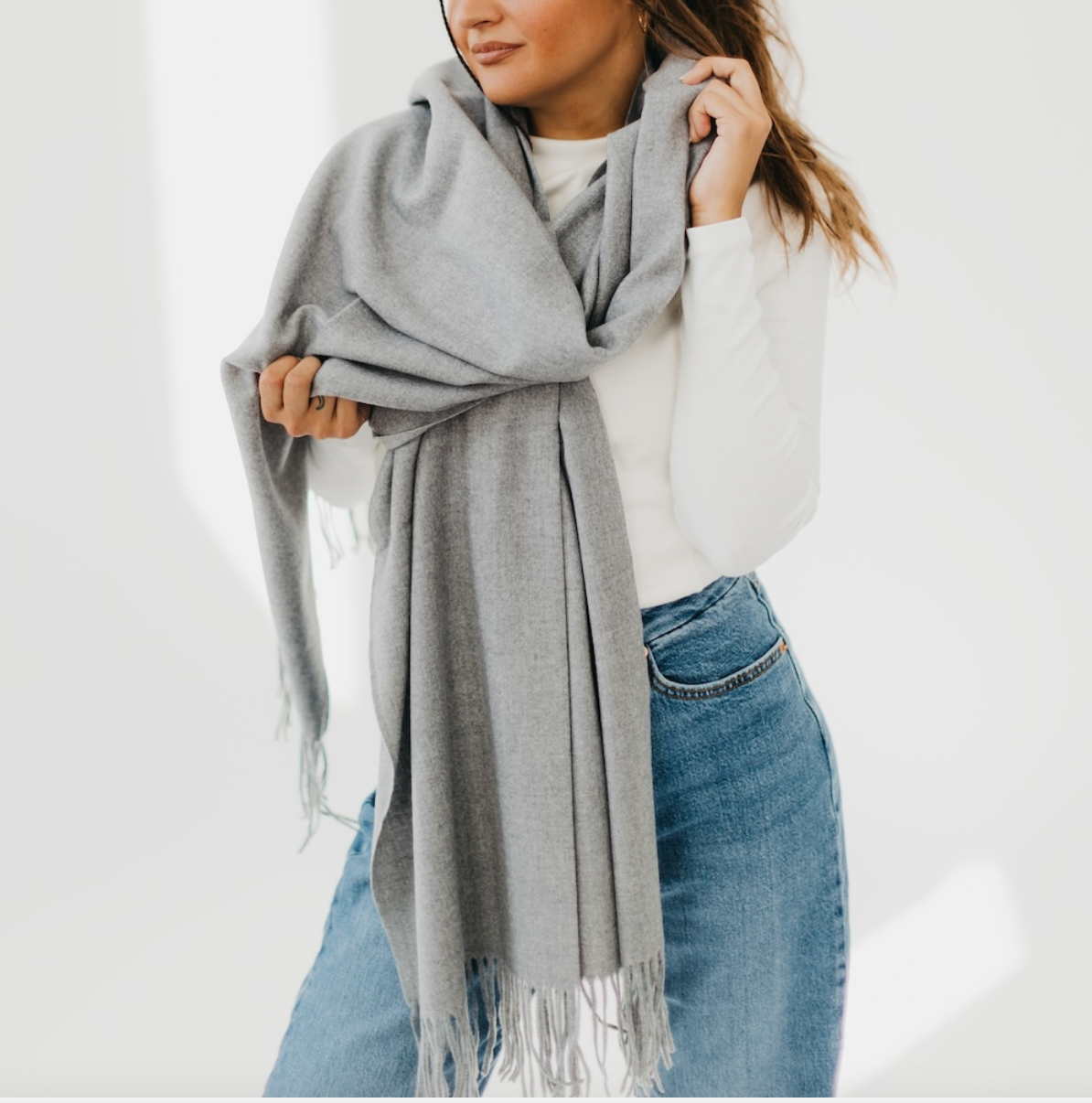 Cozy Cashmere Essential Scarf (4 Colors)