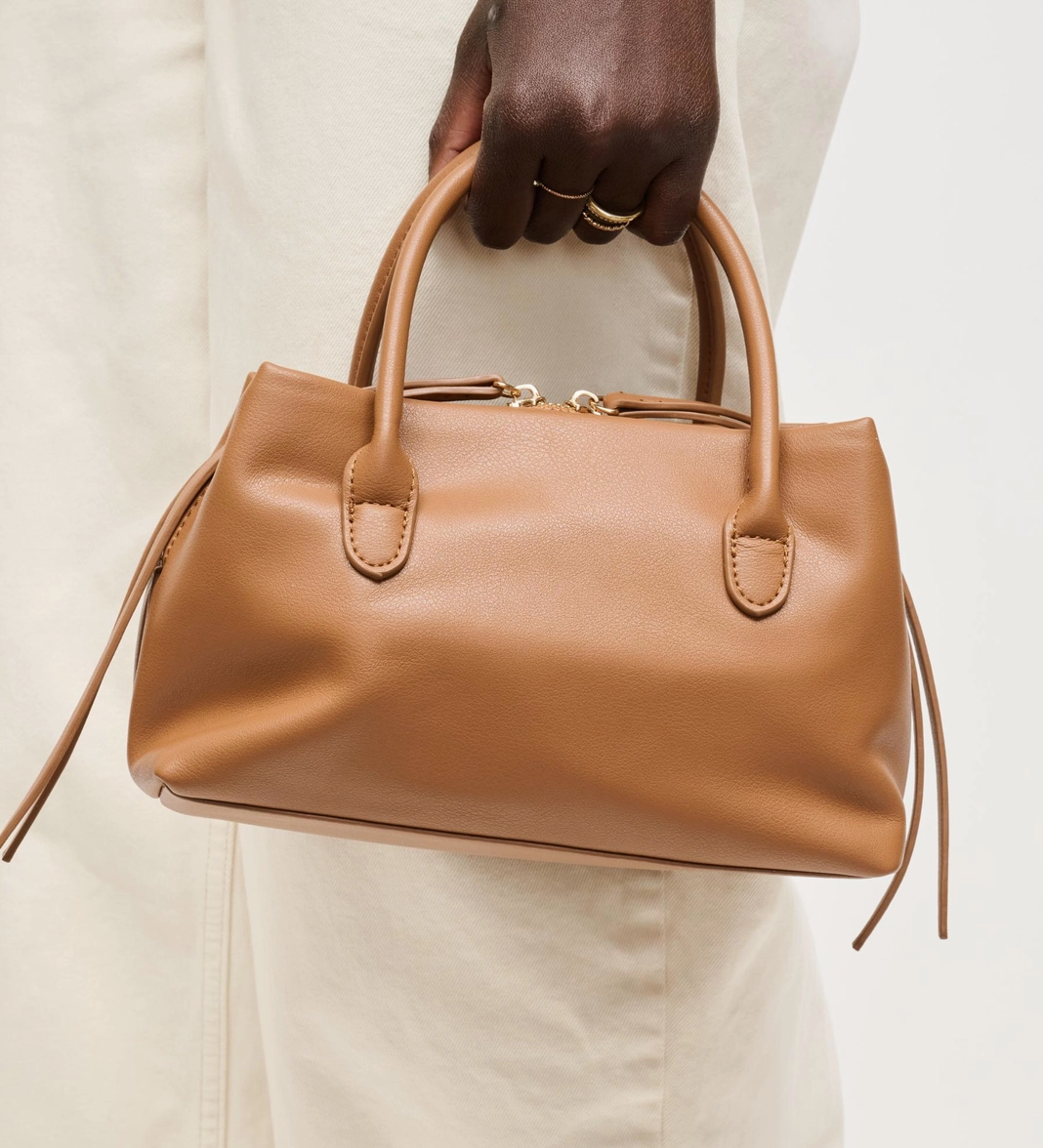 Logan Crossbody Bag in 2 Colors