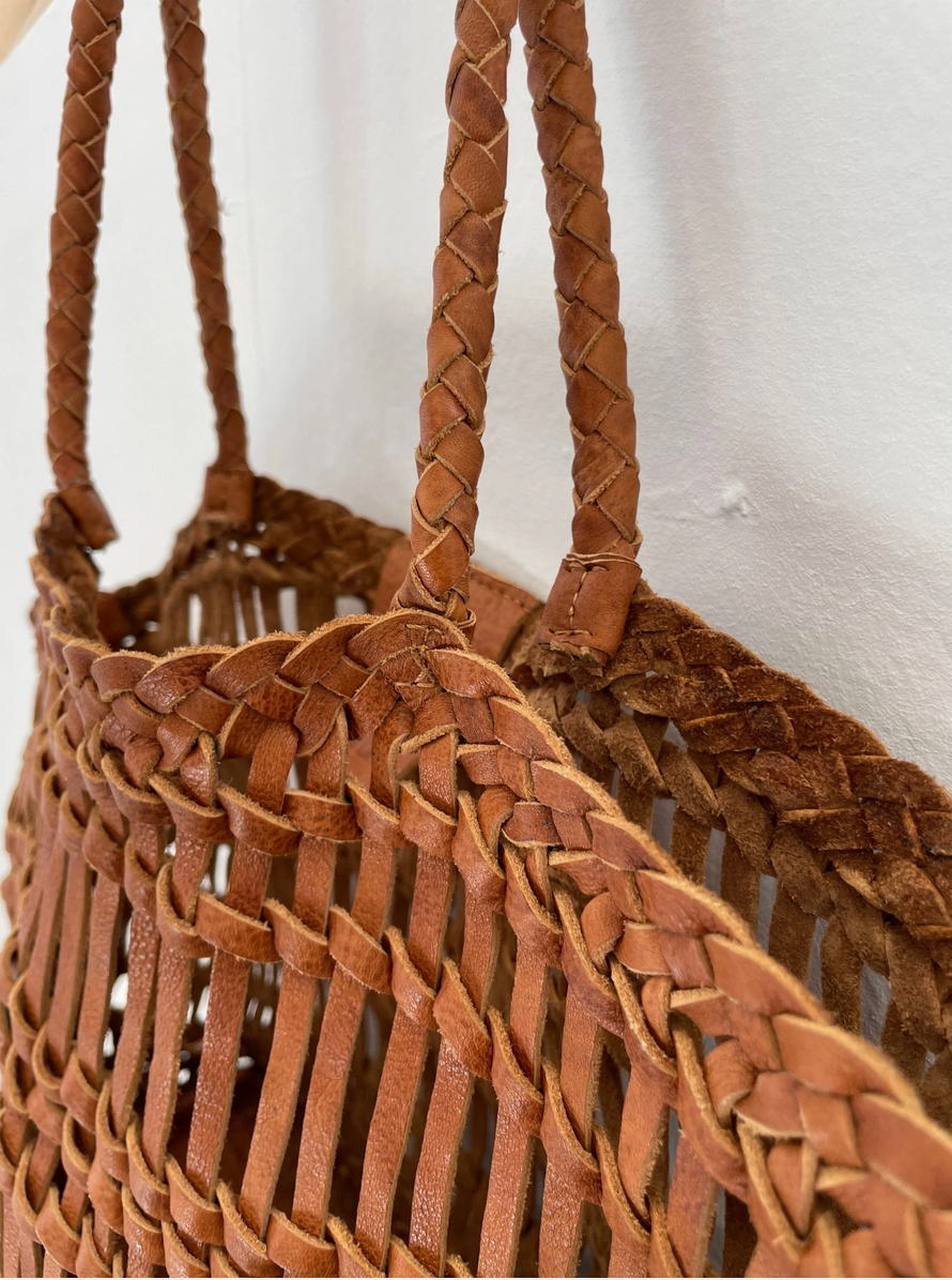 Luni Leather Tote