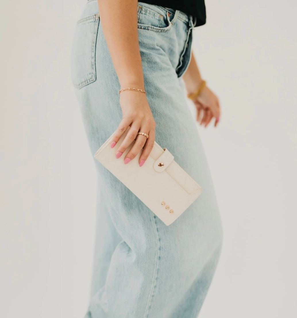 Carryall Wallet in 3 Colors