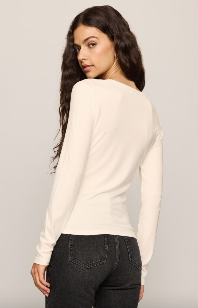Second Skin Long Sleeve Crew Neck Tee