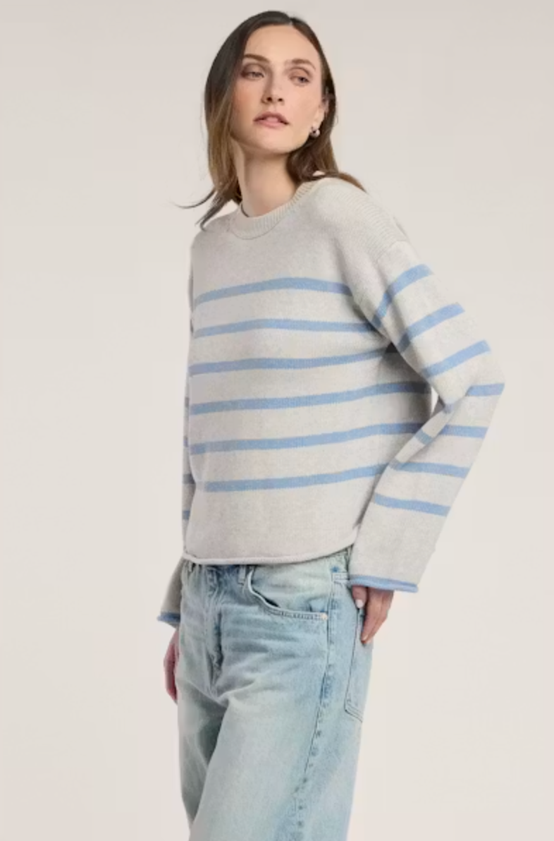Lucia Crew Neck Sweater in LIght Heather Grey