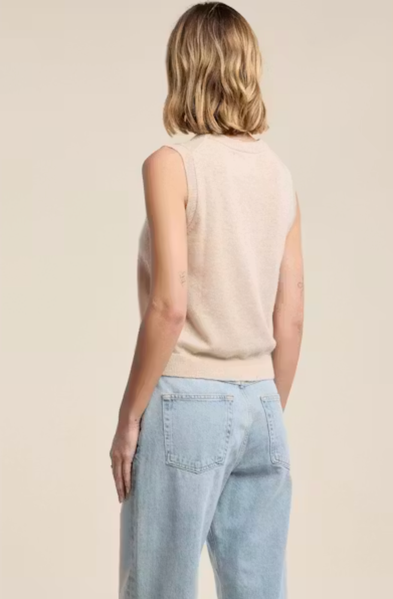 Velvet by Graham & Spencer Ivana Cashmere Shell in Oat